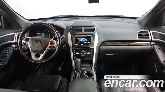 Ford Explorer 2014 — photo 7