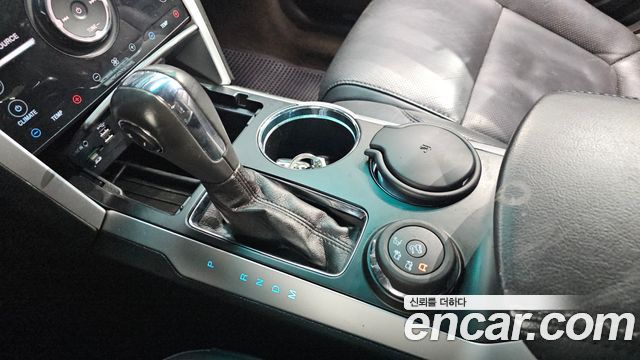 Ford Explorer 2014 — photo 9