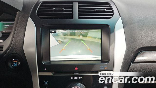 Ford Explorer 2014 — photo 13