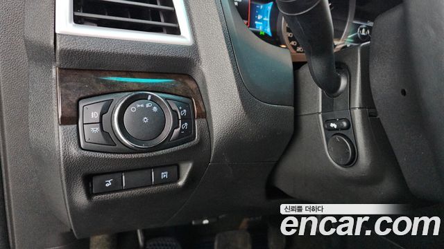 Ford Explorer 2014 — photo 15