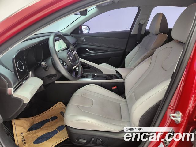 Hyundai AVANTE 2021 — photo 11