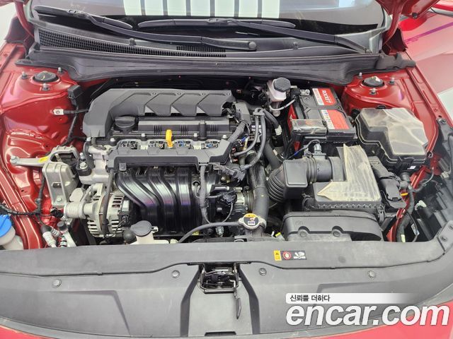 Hyundai AVANTE 2021 — photo 20