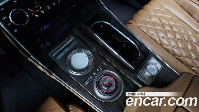 Genesis GV80 2020 — photo 12