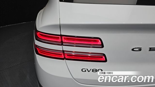 Genesis GV80 2020 — photo 9