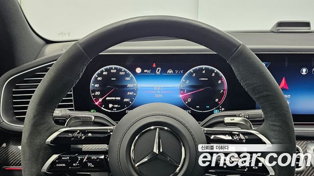 Mercedes-Benz GLE-Class 2025 — photo 8
