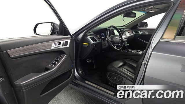 Hyundai Genesis 2016 — photo 10