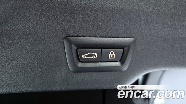 BMW Gran Turismo 2023 — photo 20