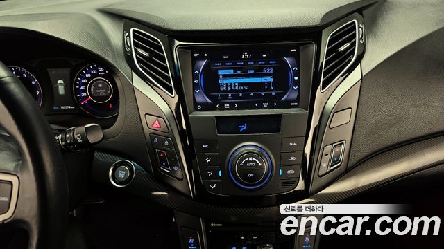 Hyundai i40 2016 — photo 20
