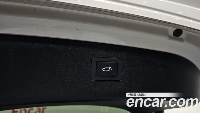 Hyundai i40 2016 — photo 26