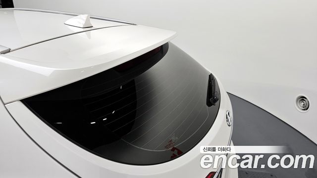 Hyundai i40 2016 — photo 33
