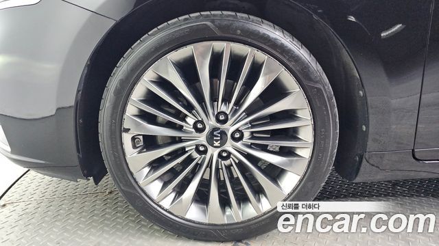 Kia K7 2018 — photo 5