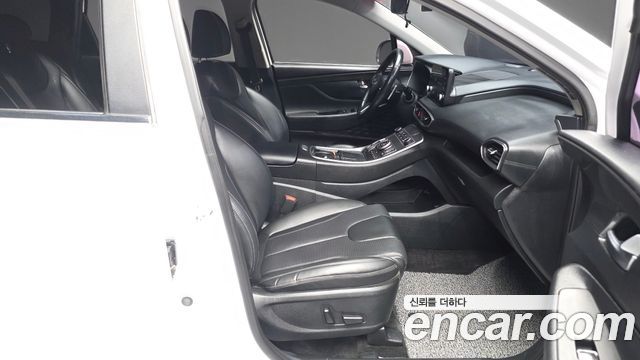 Hyundai Santafe 2021 — photo 17