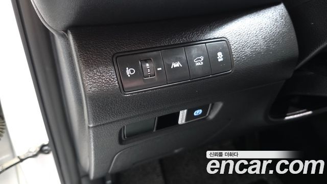 Hyundai Santafe 2021 — photo 23
