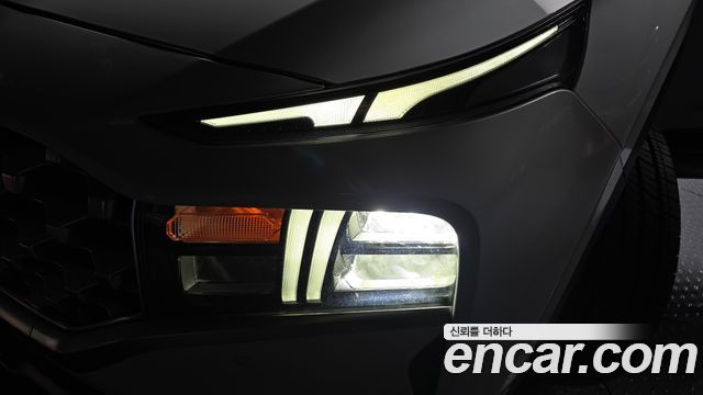 Hyundai Santafe 2021 — photo 8