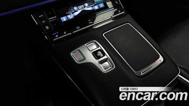 Hyundai Grandeur 2022 — photo 9