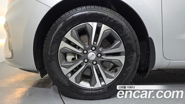 Kia Canival 2019 — photo 5