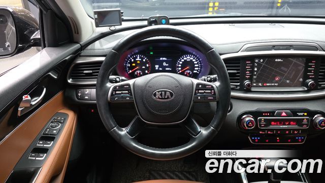 Kia Sorento 2019 — photo 19