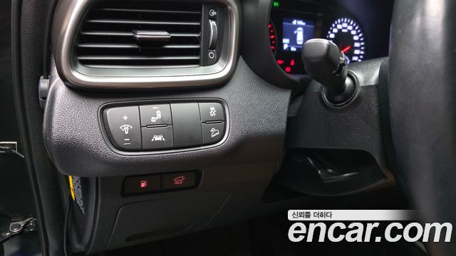 Kia Sorento 2019 — photo 24