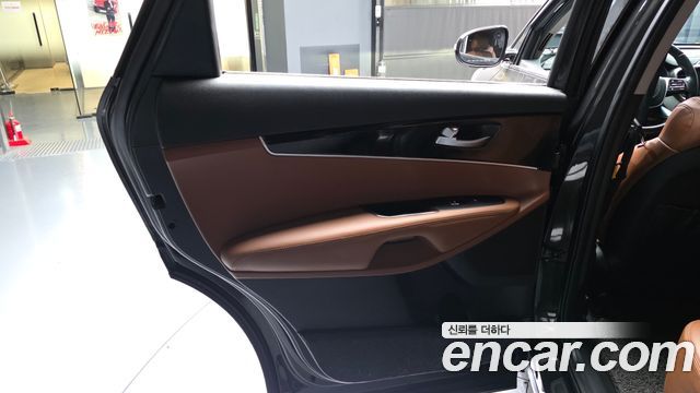 Kia Sorento 2019 — photo 15