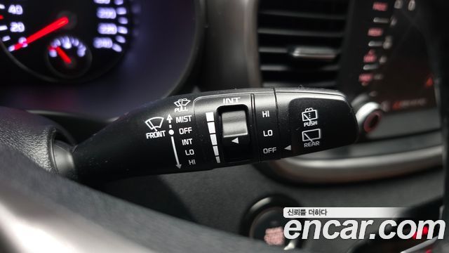 Kia Sorento 2019 — photo 27