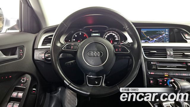Audi A4 2015 — photo 12