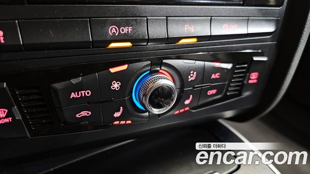 Audi A4 2015 — photo 16