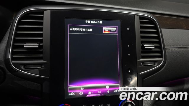 Renault Korea SM6 2019 — photo 22