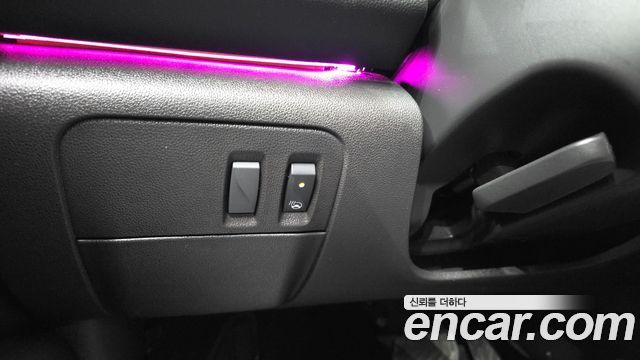 Renault Korea SM6 2019 — photo 31