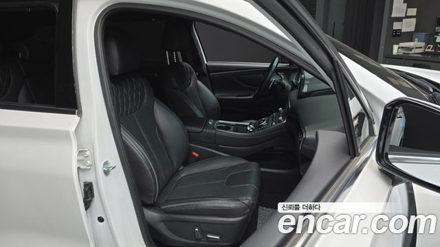 Hyundai Santafe 2022 — photo 12