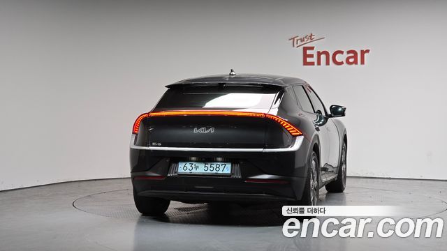 Kia EV6 2022 — photo 3