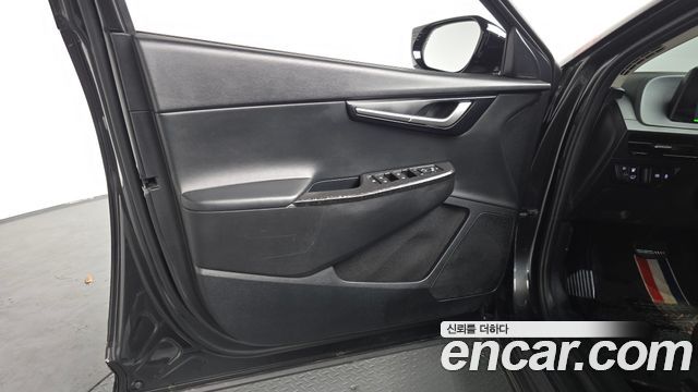 Kia EV6 2022 — photo 13