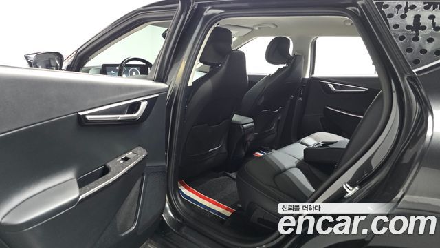 Kia EV6 2022 — photo 15