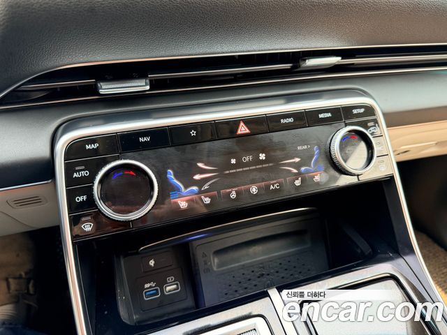Genesis GV80 2021 — photo 18