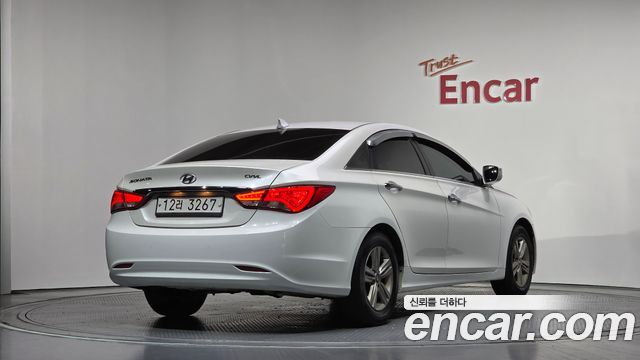 Hyundai Sonata 2013 — photo 2