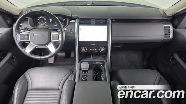 Land Rover Discovery 2022 — photo 7