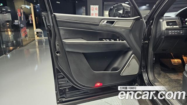 KG Mobility Rexton 2018 — photo 14