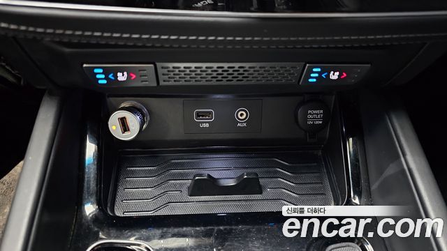 KG Mobility Rexton 2018 — photo 28