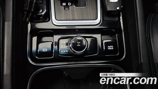 KG Mobility Rexton 2018 — photo 30