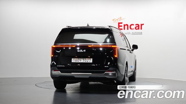 Kia Canival 2025 — photo 4