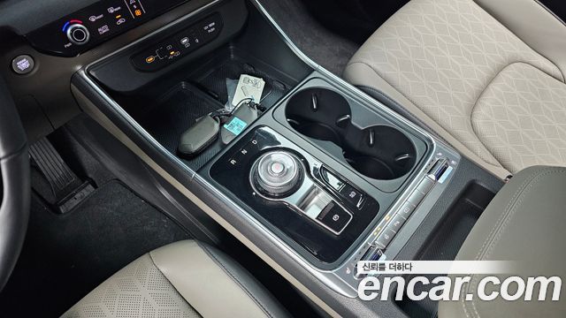 Kia Canival 2025 — photo 12