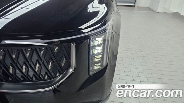 Kia Canival 2025 — photo 8