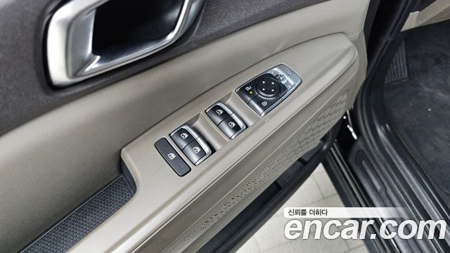Kia Canival 2025 — photo 28