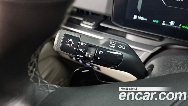 Kia Canival 2025 — photo 30