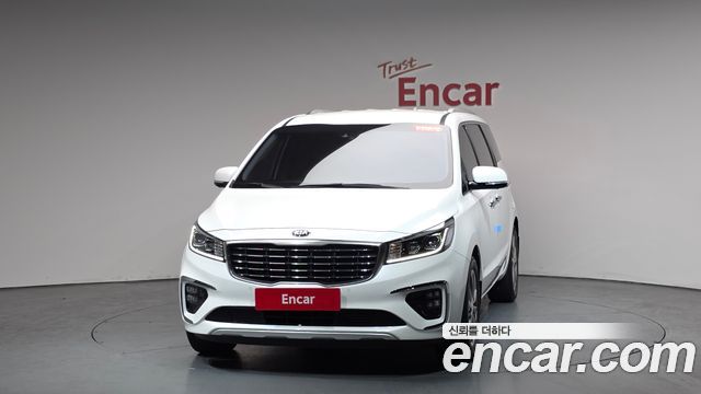 Kia Canival 2020 — photo 3
