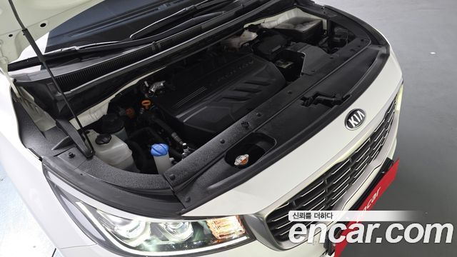 Kia Canival 2020 — photo 6