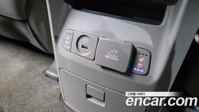 Kia Canival 2020 — photo 21