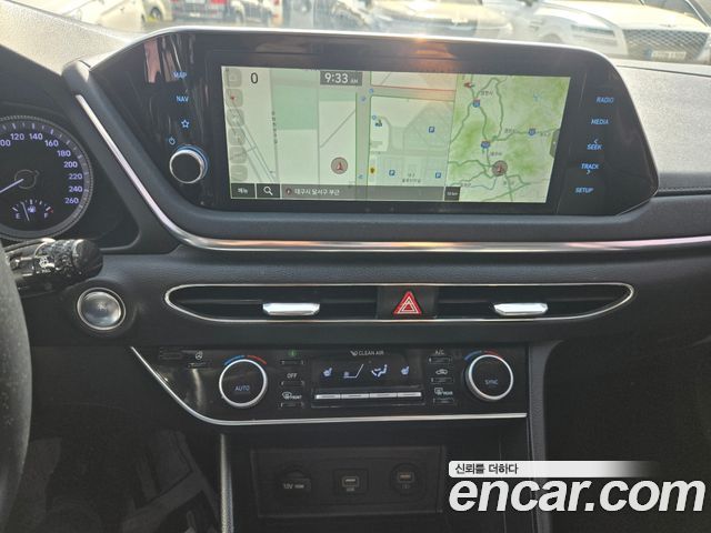 Hyundai Sonata 2020 — photo 13