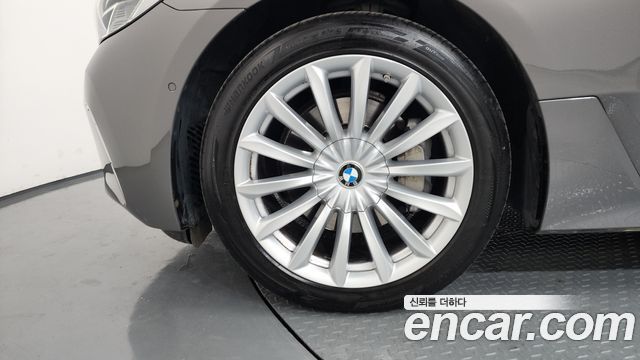 BMW Gran Turismo 2021 — photo 5