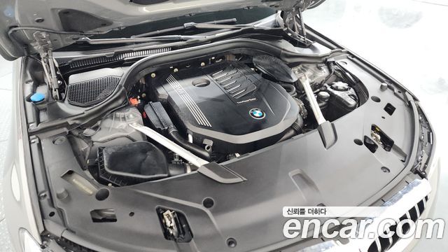 BMW Gran Turismo 2021 — photo 6