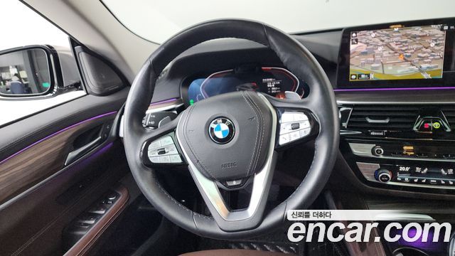 BMW Gran Turismo 2021 — photo 18